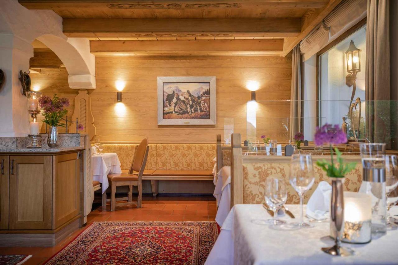 Familien- & Vitalhotel Auenhof Fulpmes Kültér fotó