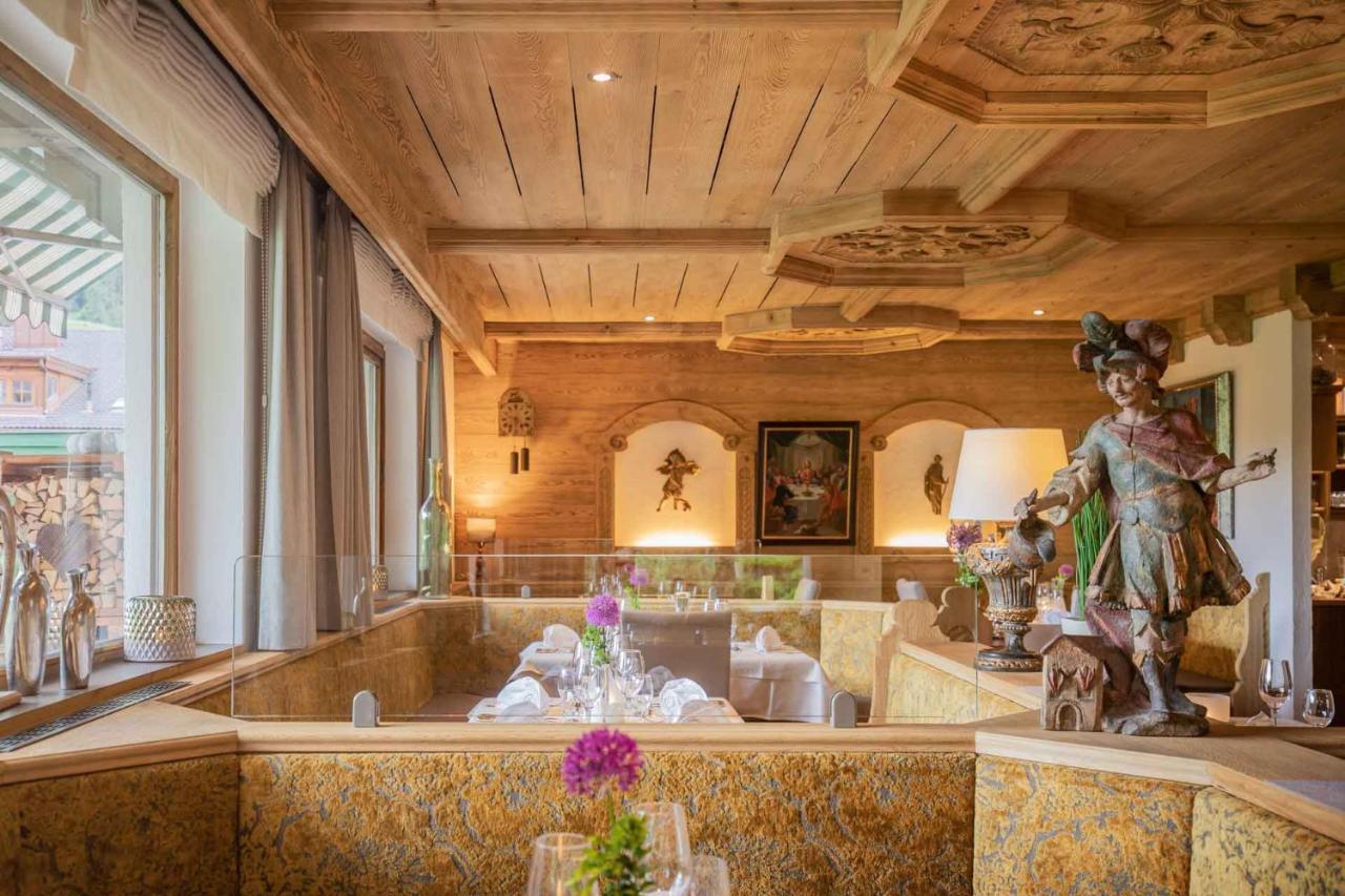 Familien- & Vitalhotel Auenhof Fulpmes Kültér fotó