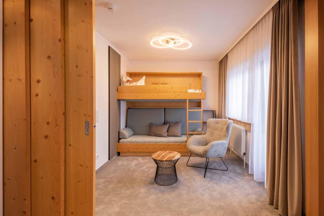Familien- & Vitalhotel Auenhof Fulpmes Kültér fotó