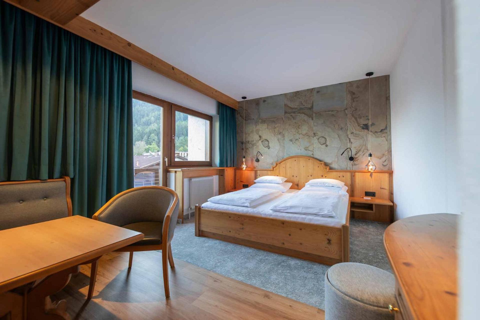 Familien- & Vitalhotel Auenhof Fulpmes Kültér fotó